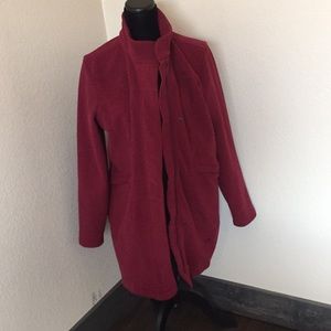 Mountain hardware light jacket